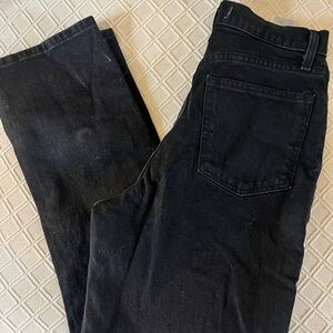 Abercrombie Curve Love Ultra High Rise 90’s Straight Jean